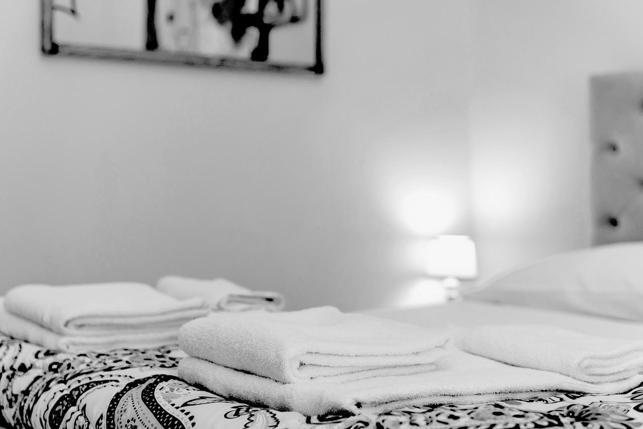 "Napoli In Spa" Bagian luar foto