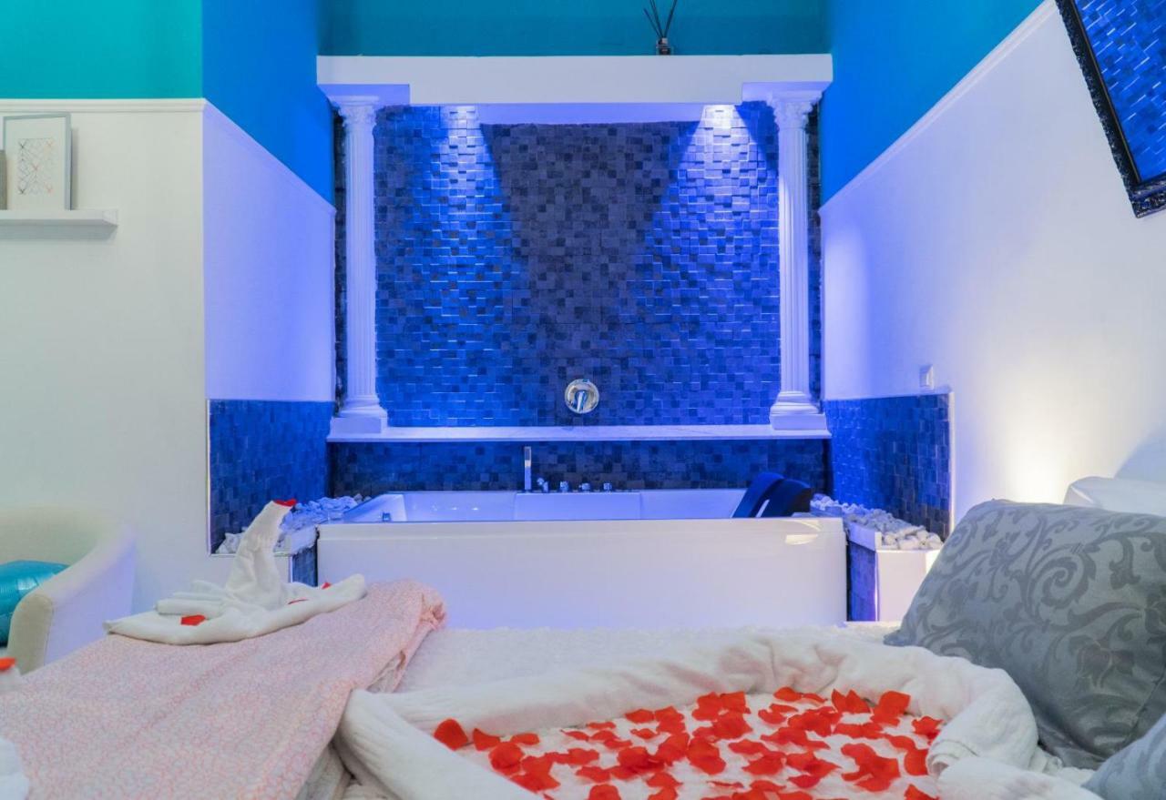 "Napoli In Spa" Bagian luar foto